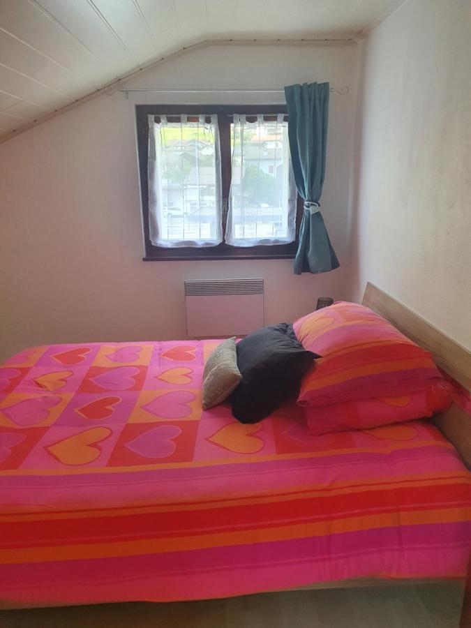 Appartement Fully Εξωτερικό φωτογραφία